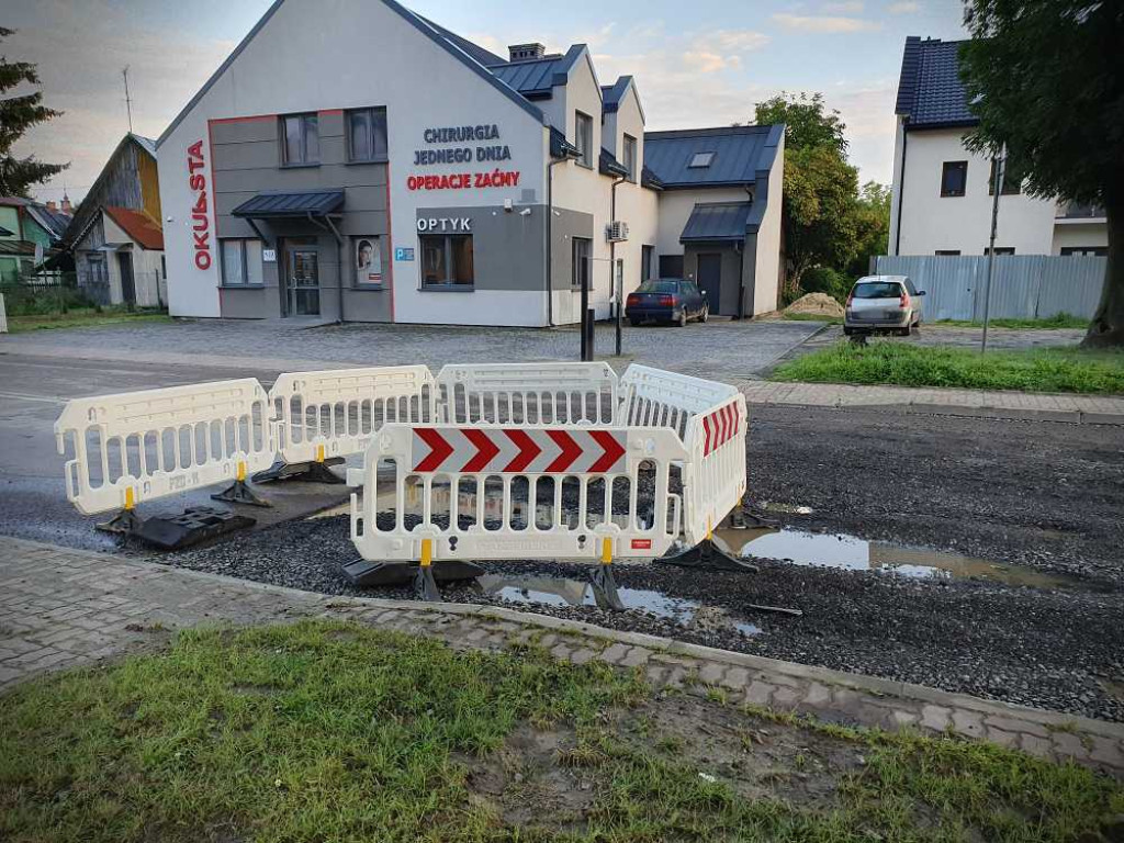Hrubieszów: Nawierzchnia na ulicy Piłsudskiego [ZDJĘCIA]