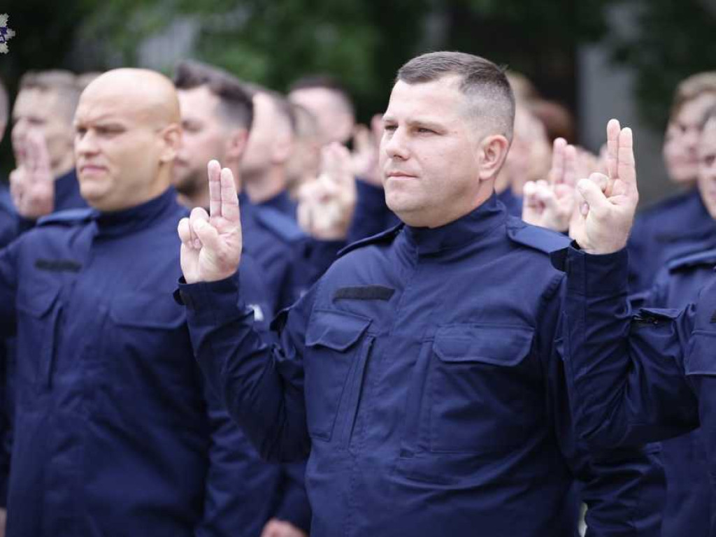 Hrubieszów: Nowi policjanci [ZDJĘCIA]