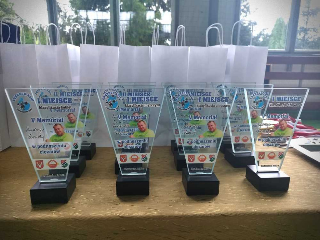 Hrubieszów: Trzy w jednym. Euro-Bug, 5. Memoriał Andrzeja Greszety i trzecia runda Lubelskiej Ligi Juniorów [ZDJĘCIA]