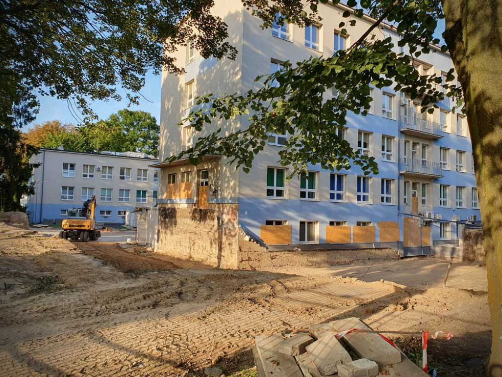 Hrubieszów: Trwa rozbudowa izby przyjęć [ZDJĘCIA]