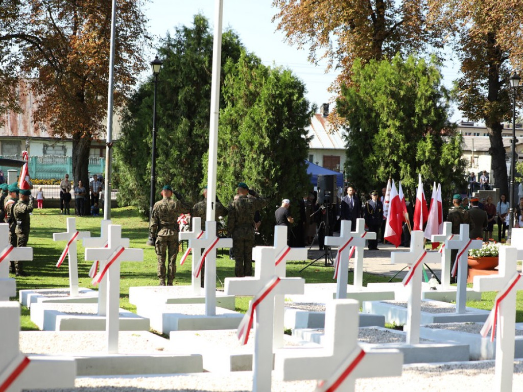Hrubieszów: Obchody 84 rocznicy napaści ZSRR na Polskę i Dnia Sybiraka [ZDJĘCIA]