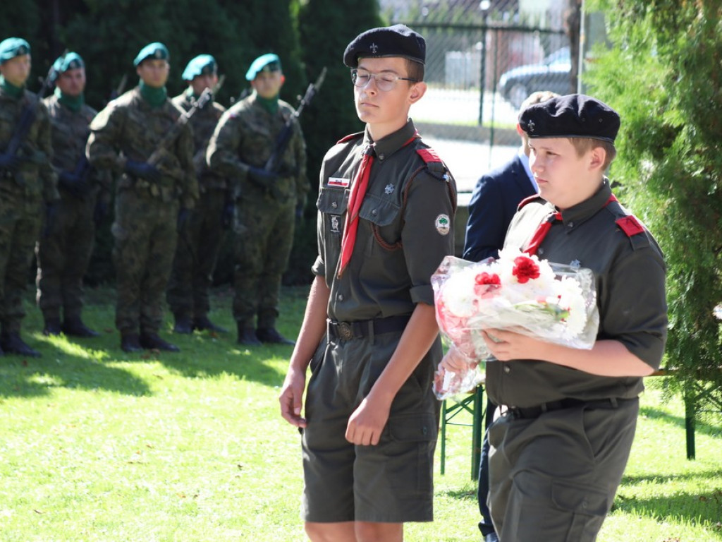 Hrubieszów: Obchody 84 rocznicy napaści ZSRR na Polskę i Dnia Sybiraka [ZDJĘCIA]