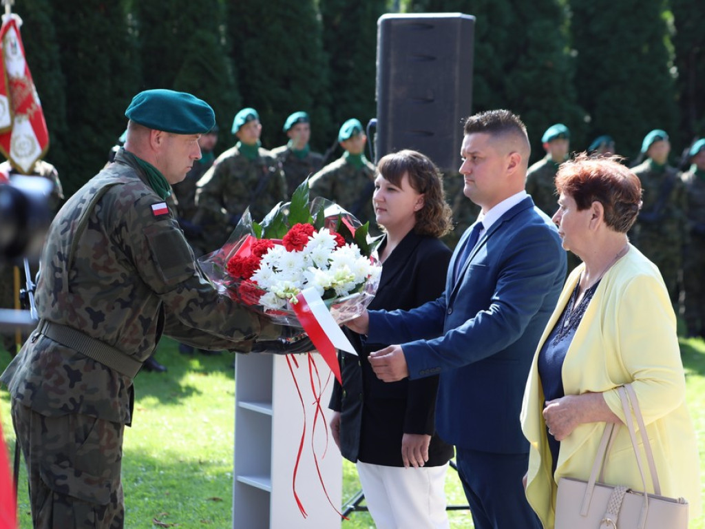 Hrubieszów: Obchody 84 rocznicy napaści ZSRR na Polskę i Dnia Sybiraka [ZDJĘCIA]