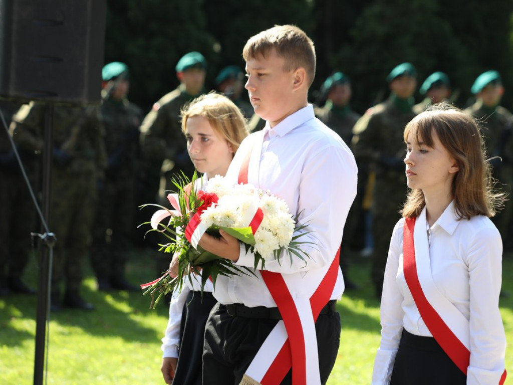Hrubieszów: Obchody 84 rocznicy napaści ZSRR na Polskę i Dnia Sybiraka [ZDJĘCIA]