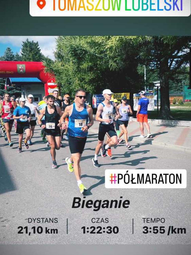 Biegiem uczcili Pamięć Żołnierzy Września 1939. Ksiądz Tomasz Szady w czołówce i na podium! [ZDJĘCIA]