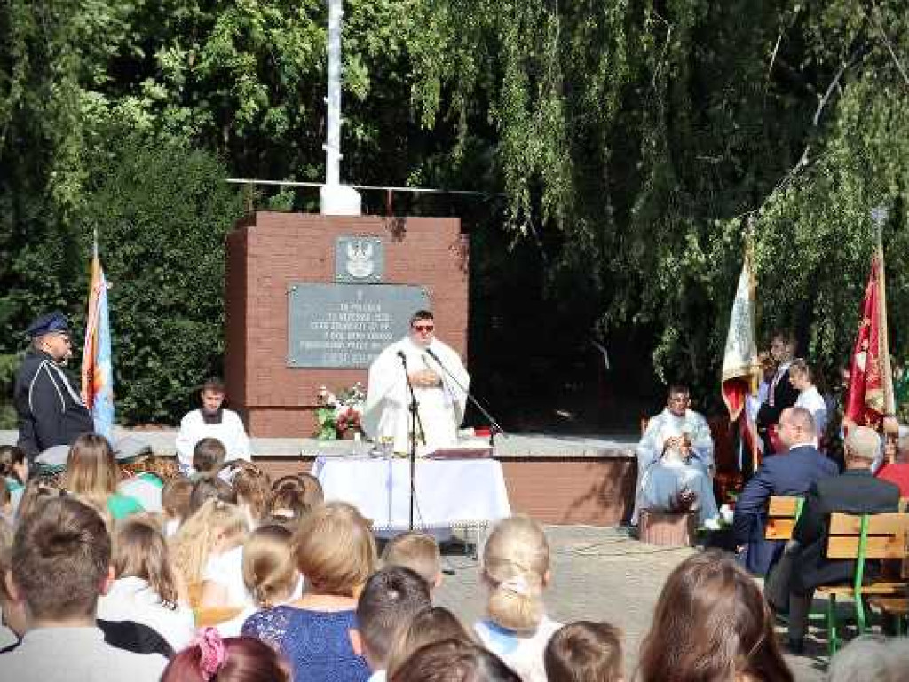 Obchody rocznicy agresji ZSRR na Polskę w Strzyżowie [ZDJĘCIA]