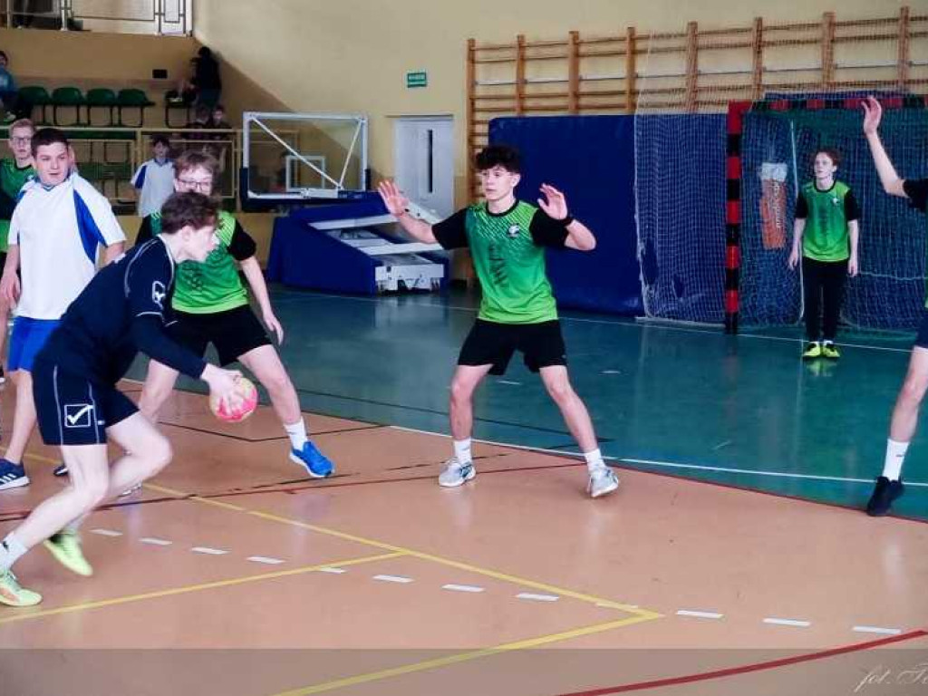 SZS. Podsumowanie współzawodnictwa sportowego w roku szkolnym 2022/2023. ZS nr 3 czwarty w województwie [ZDJĘCIA]