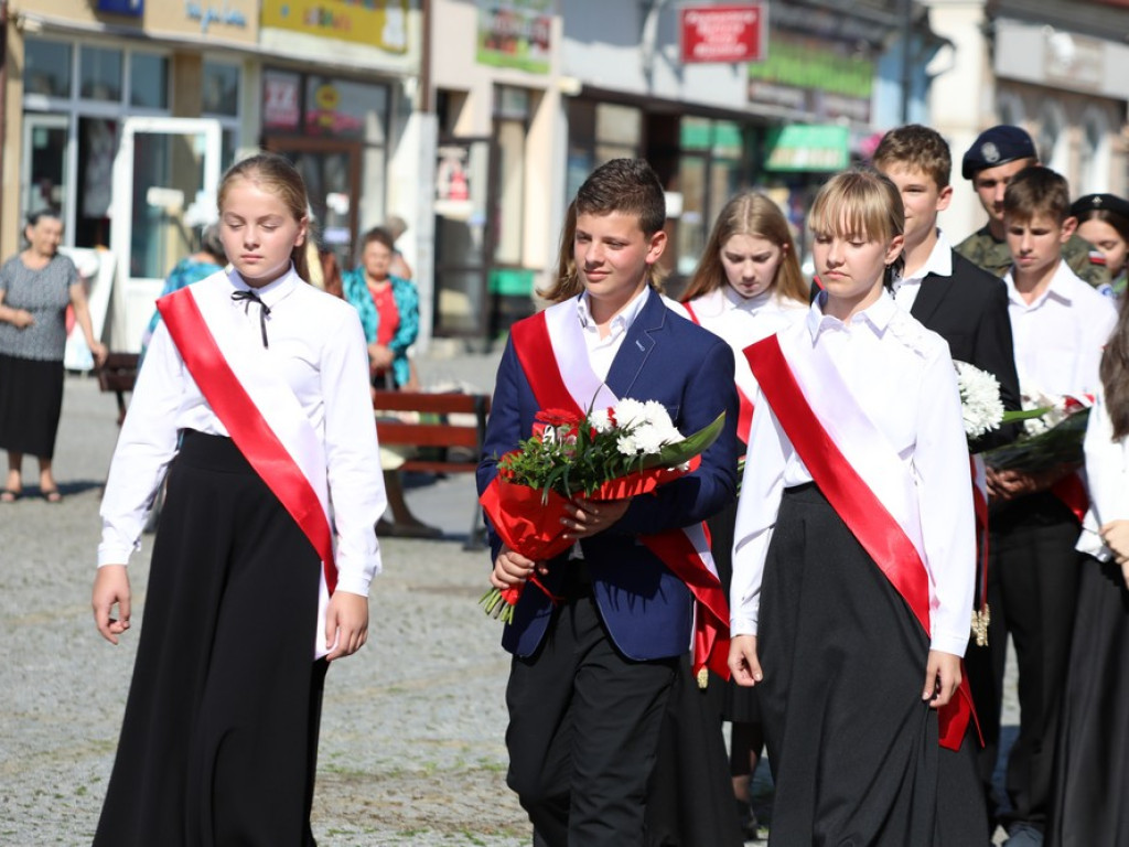 Hrubieszów: Dzień Polskiego Państwa Podziemnego [ZDJĘCIA]