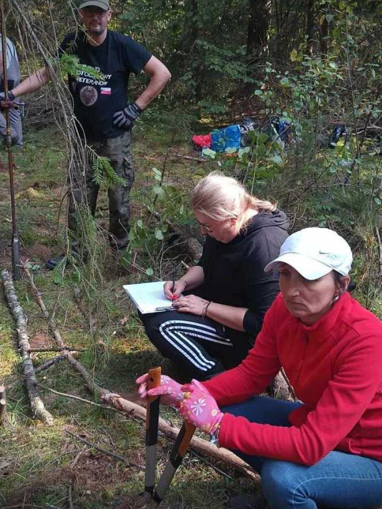 Hrubieszów: Przedstawiciele zespołu Hubal wzięli udział w pracach IPN na Litwie [ZDJĘCIA]