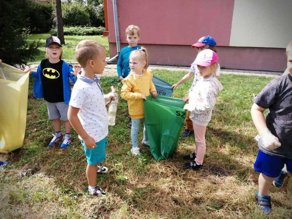 Hrubieszów: Przedszkolaki sprzątały świat! [ZDJĘCIA]