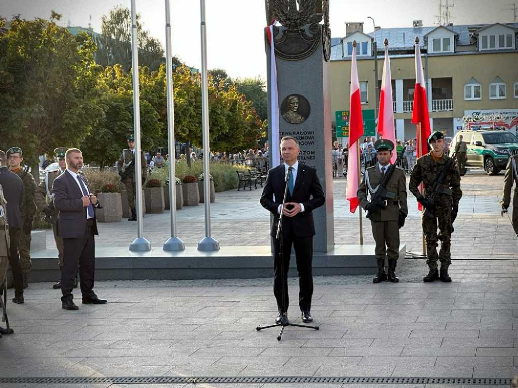 Prezydent na granicy [ZDJĘCIA]