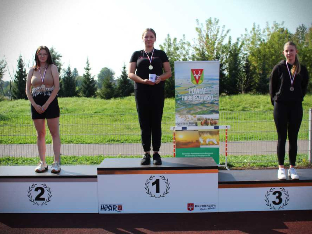 Ponad 500 osób wystartowało w Mistrzostwach Powiatu Hrubieszowskiego w Lekkiej Atletyce! [ZDJĘCIA]