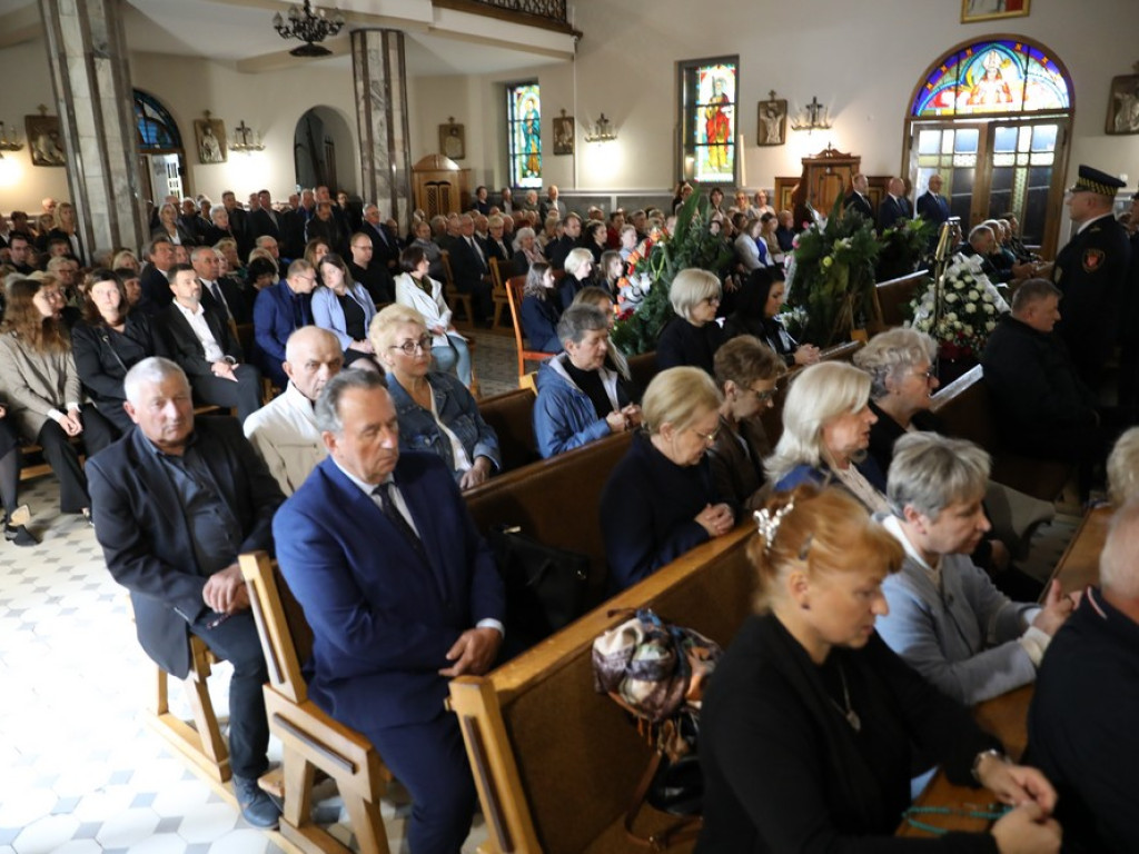Hrubieszów: Pożegnanie śp. Zbigniewa Doleckiego [ZDJĘCIA]
