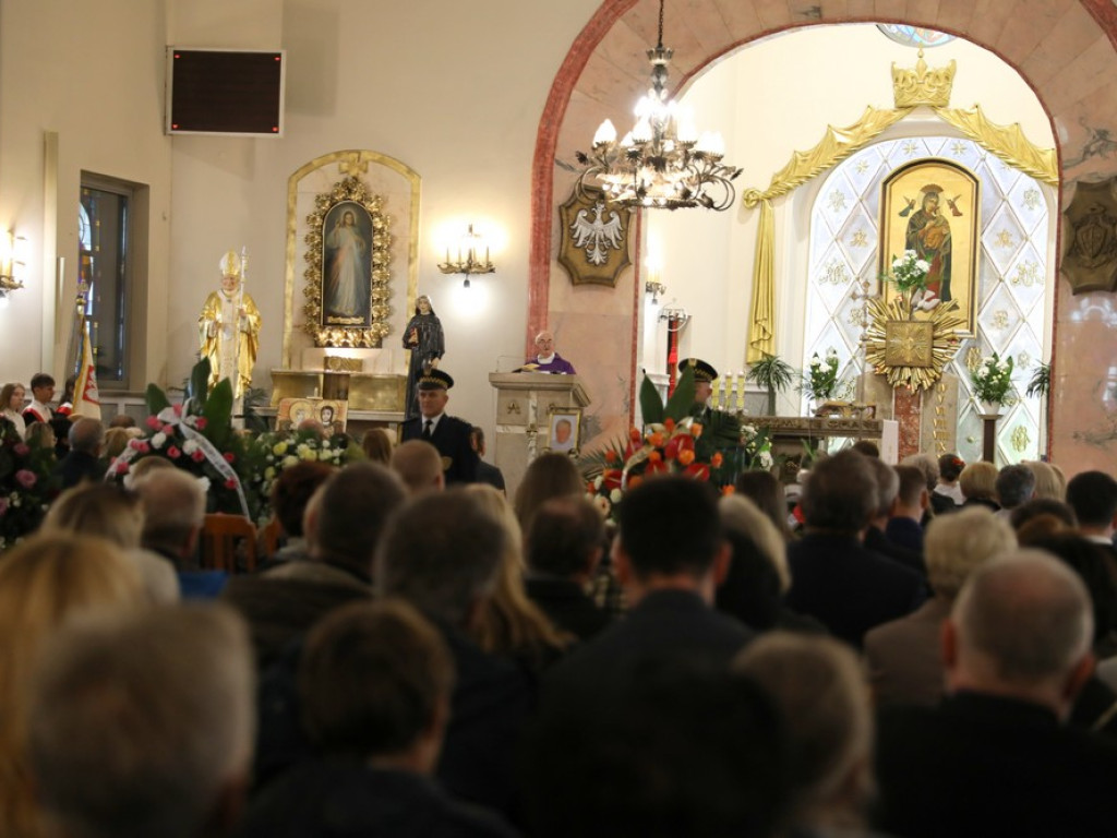 Hrubieszów: Pożegnanie śp. Zbigniewa Doleckiego [ZDJĘCIA]