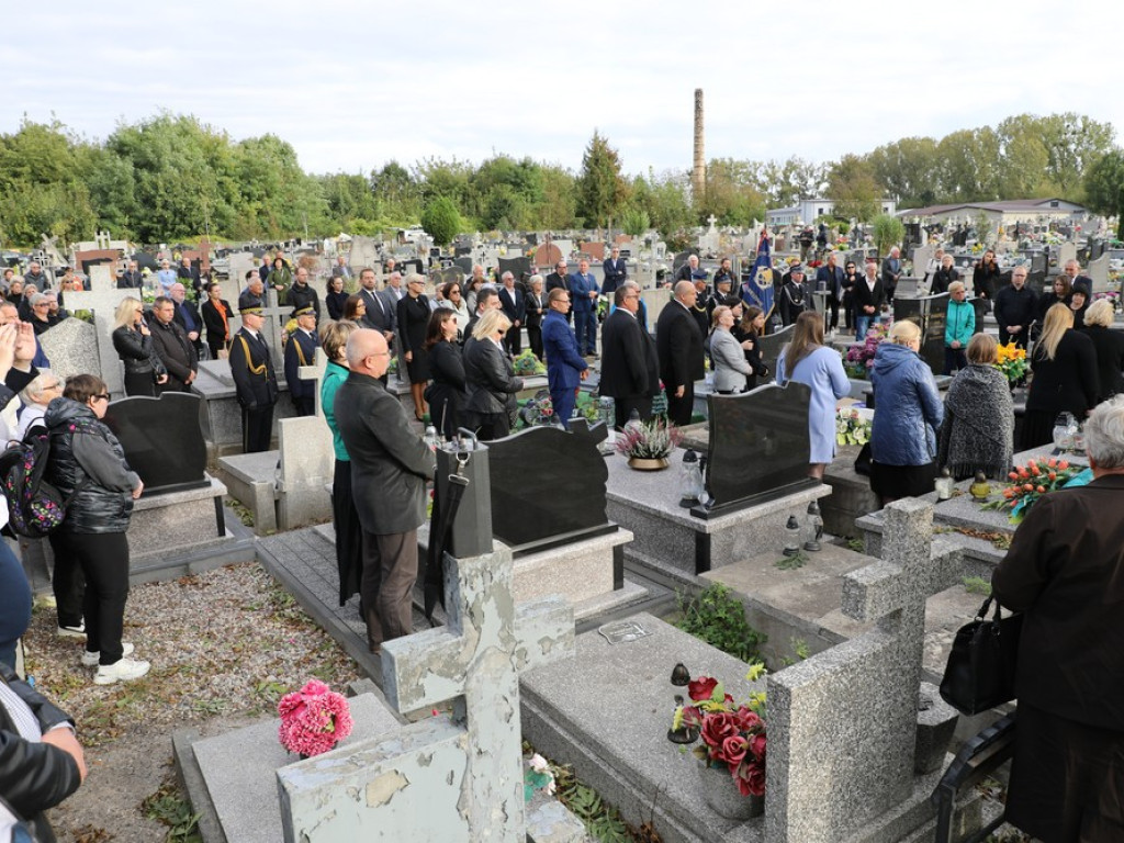 Hrubieszów: Pożegnanie śp. Zbigniewa Doleckiego [ZDJĘCIA]