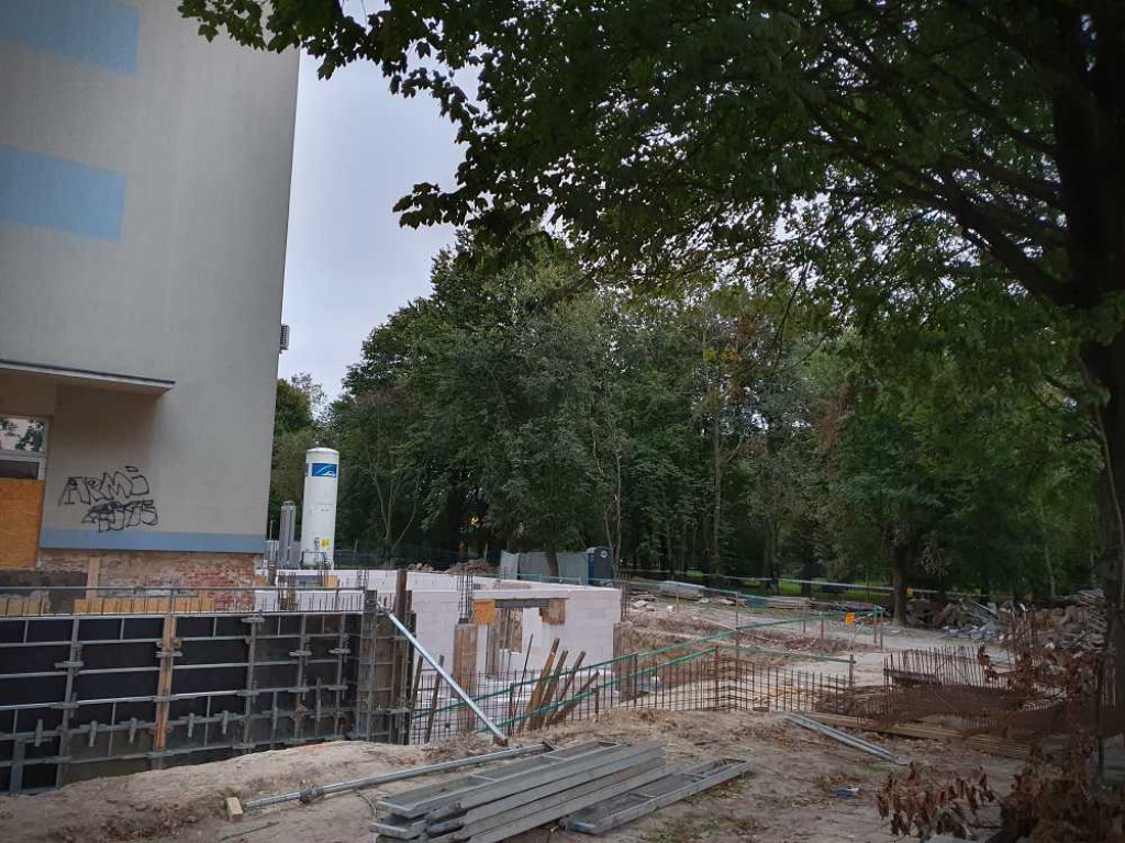 Hrubieszów: Trwa rozbudowa izby przyjęć [ZDJĘCIA]