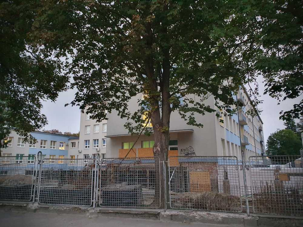 Hrubieszów: Trwa rozbudowa izby przyjęć [ZDJĘCIA]