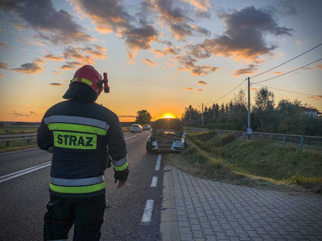 Groźny wypadek trzech aut w Miączynie [ZDJĘCIA]