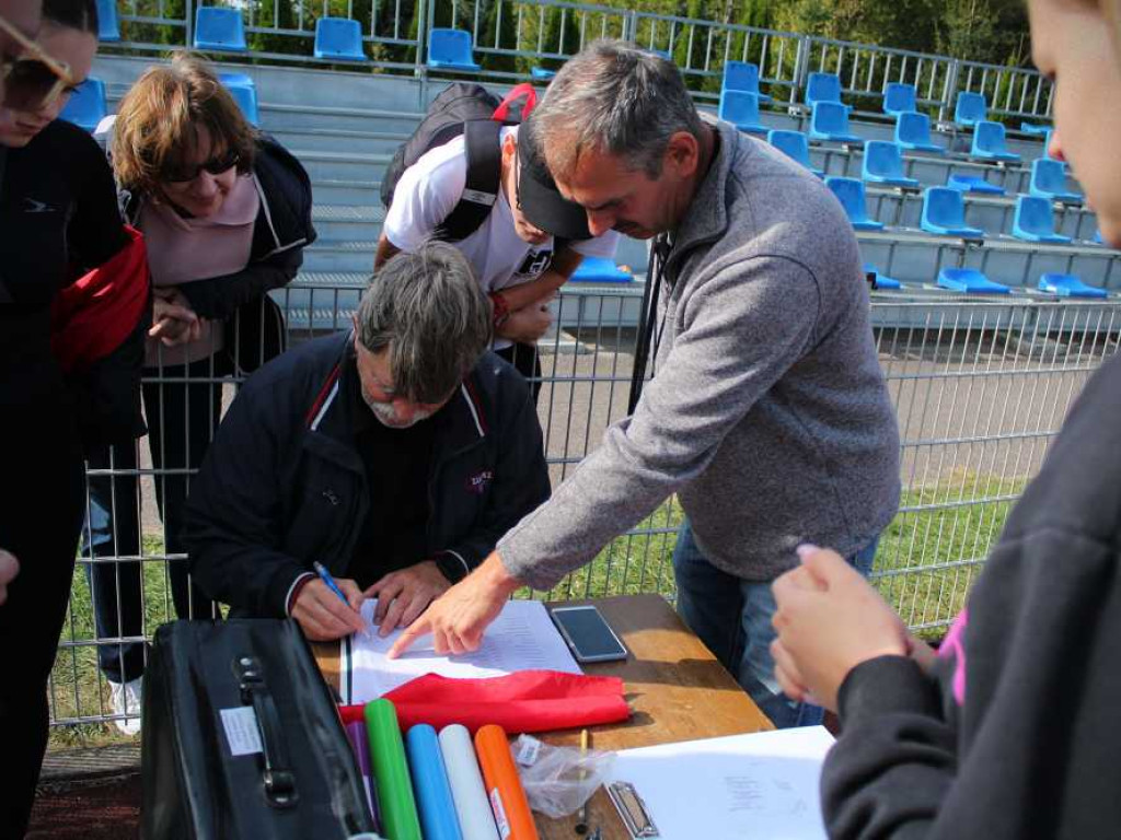 Międzyszkolna rejonowa liga la SZS. Awans chłopców Staszica i Kościuszki! [ZDJĘCIA]