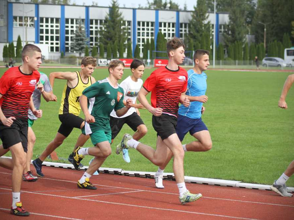 Międzyszkolna rejonowa liga la SZS. Awans chłopców Staszica i Kościuszki! [ZDJĘCIA]