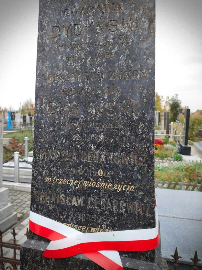 Hrubieszów: Uporządkowali polskie groby w Sokalu [ZDJĘCIA]