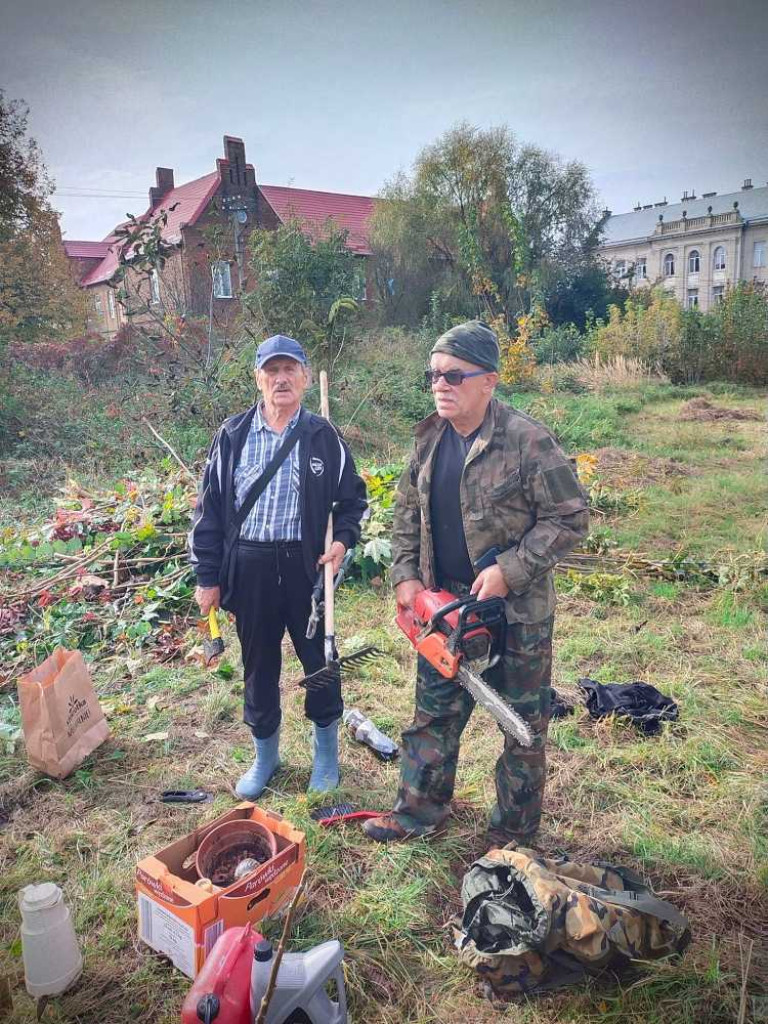 Hrubieszów: Uporządkowali polskie groby w Sokalu [ZDJĘCIA]