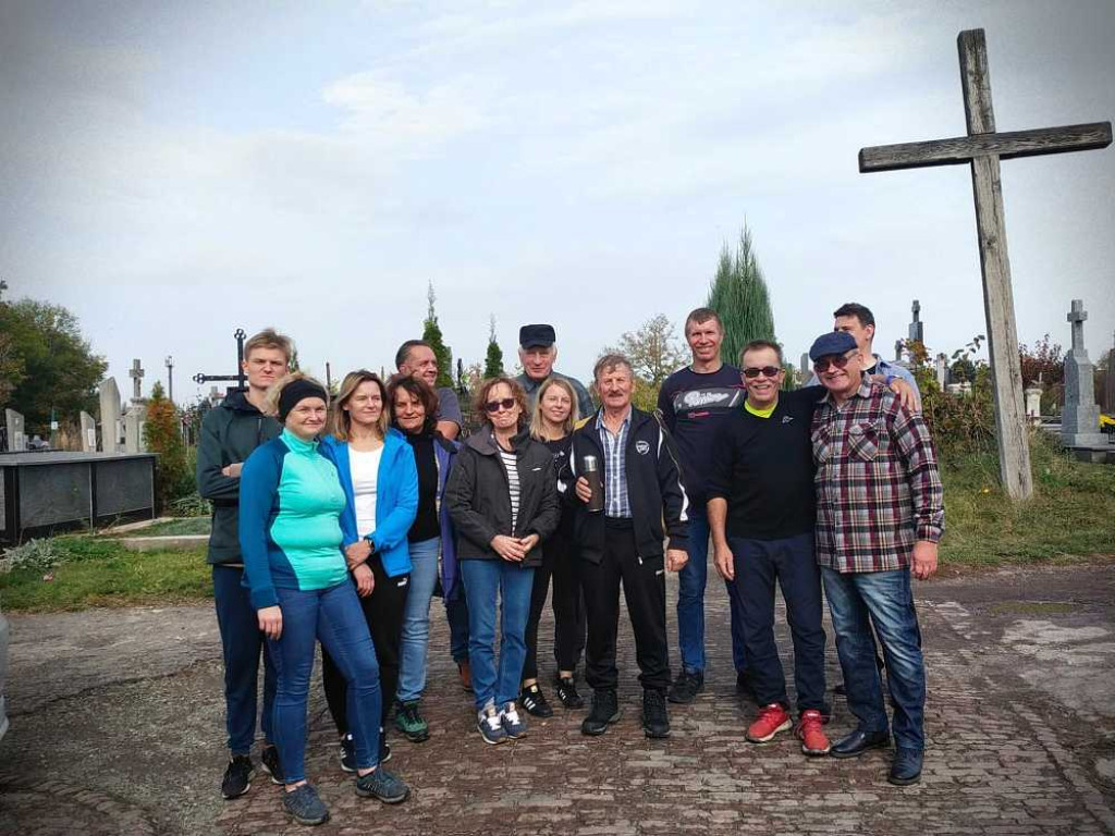 Hrubieszów: Uporządkowali polskie groby w Sokalu [ZDJĘCIA]