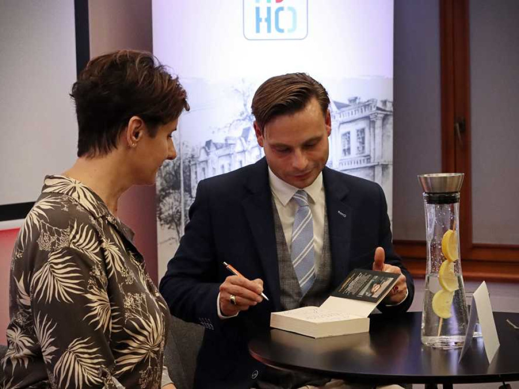 Hrubieszów: Spotkanie z mistrzem kryminału [ZDJĘCIA]