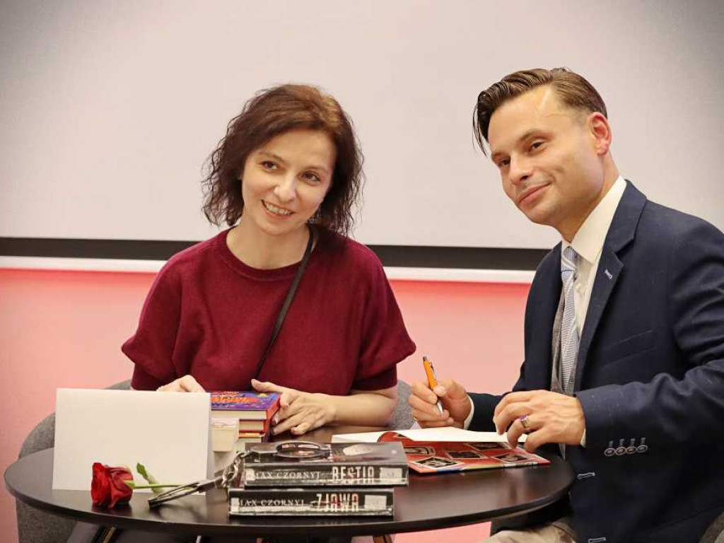 Hrubieszów: Spotkanie z mistrzem kryminału [ZDJĘCIA]