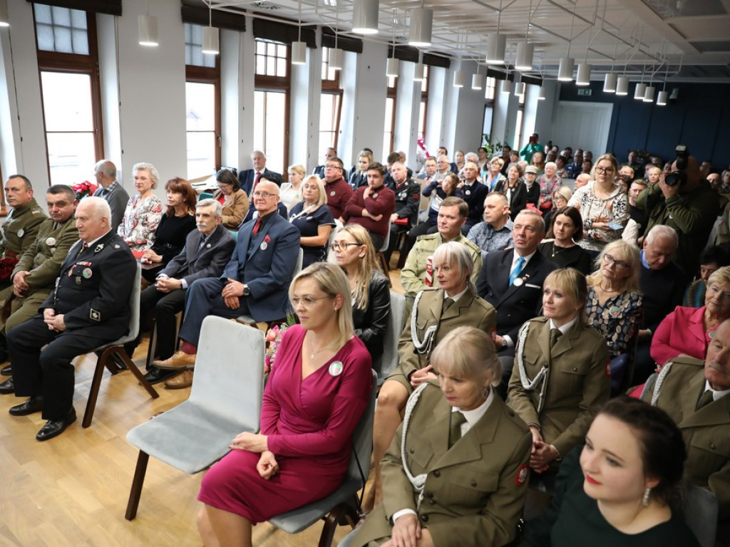 Hrubieszów: Skazani na Hubala. 5-lecie zespołu wokalnego [ZDJĘCIA]