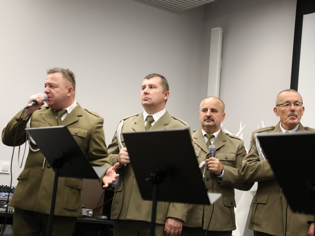Hrubieszów: Skazani na Hubala. 5-lecie zespołu wokalnego [ZDJĘCIA]