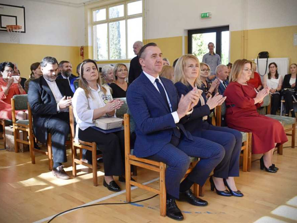 Ta szkoła ma 200 lat! [ZDJĘCIA]