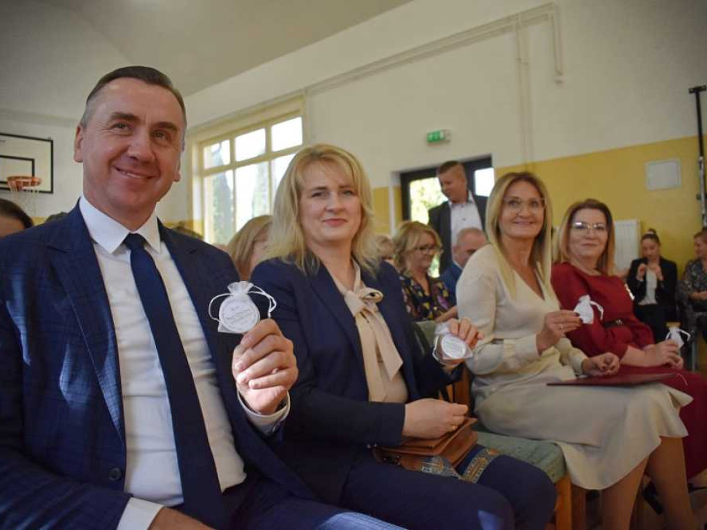 Ta szkoła ma 200 lat! [ZDJĘCIA]