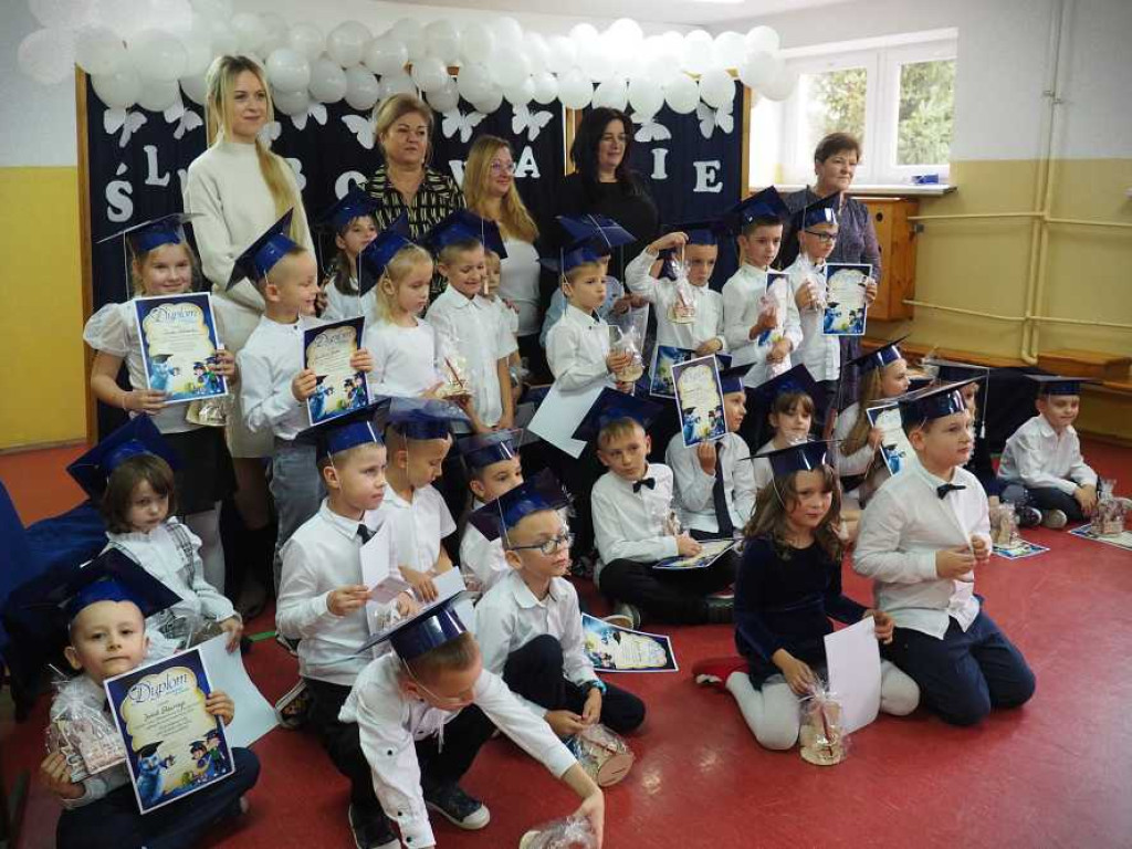 Pasowanie na ucznia klasy pierwszej [ZDJĘCIA]