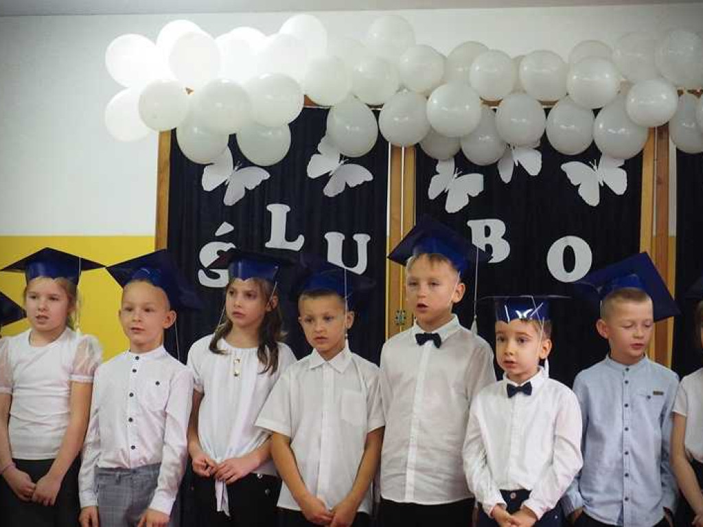 Pasowanie na ucznia klasy pierwszej [ZDJĘCIA]