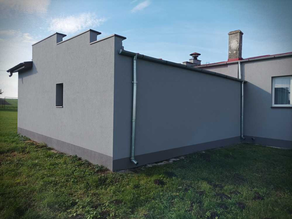 Remonty świetlic w Miednikach i Staszicu [ZDJĘCIA]