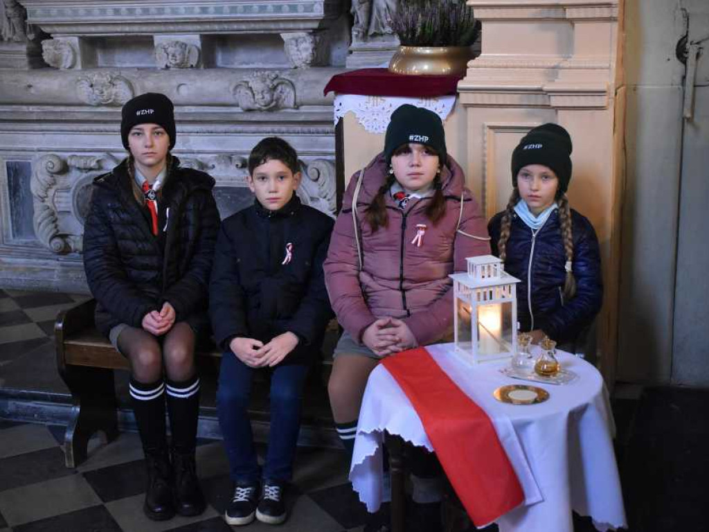 Obchody Święta Niepodległości w Uchaniach [ZDJĘCIA]