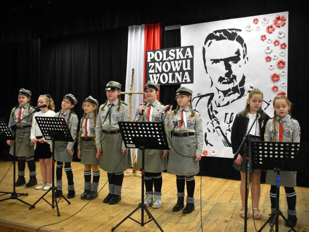 Obchody Święta Niepodległości w Uchaniach [ZDJĘCIA]