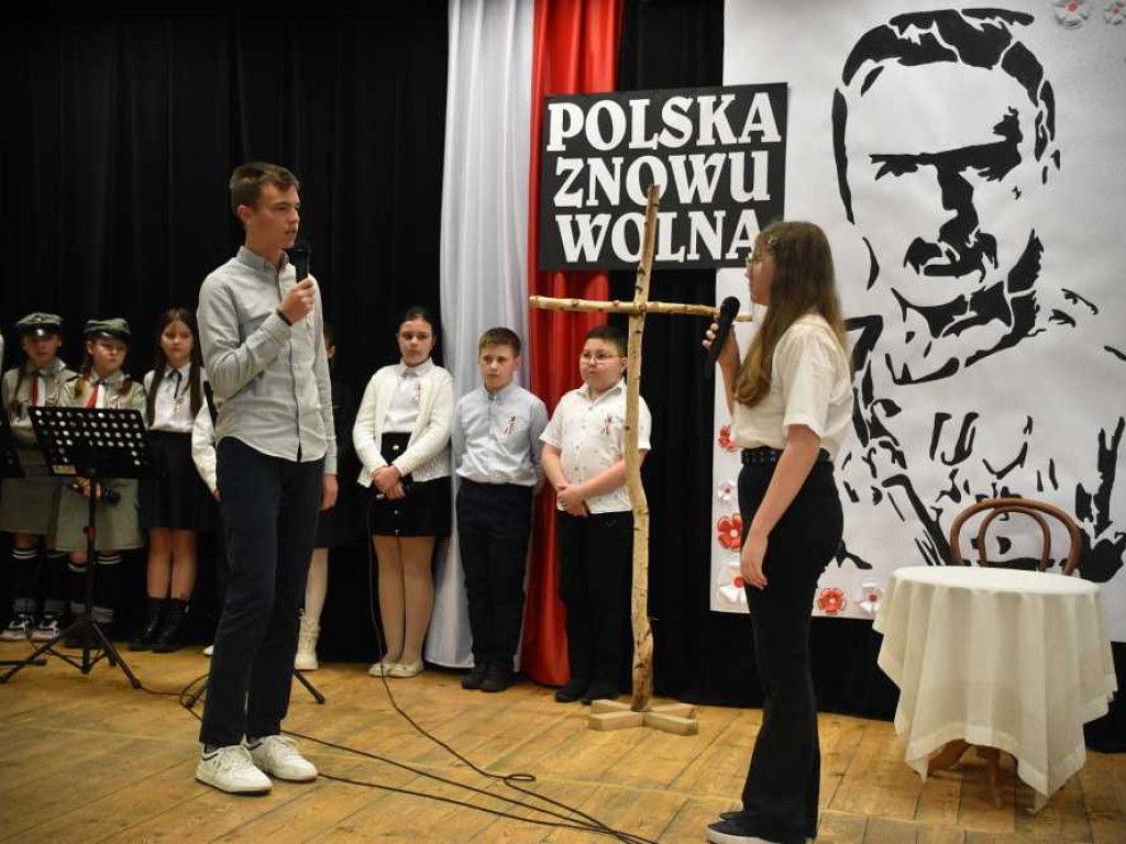 Obchody Święta Niepodległości w Uchaniach [ZDJĘCIA]