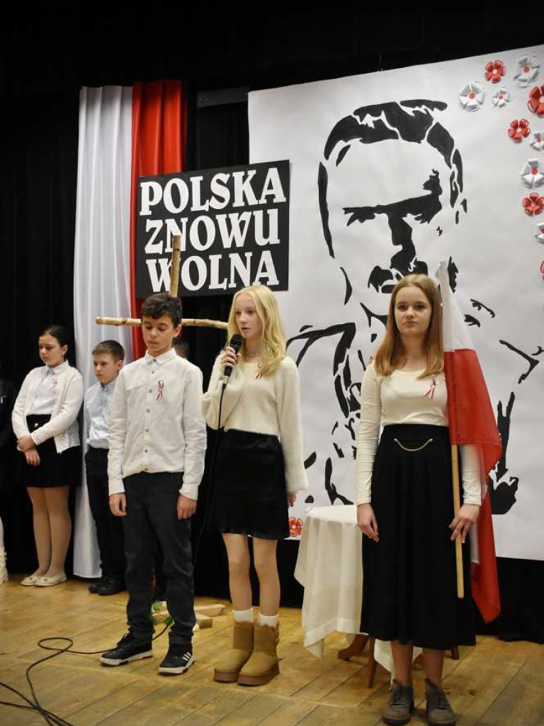 Obchody Święta Niepodległości w Uchaniach [ZDJĘCIA]