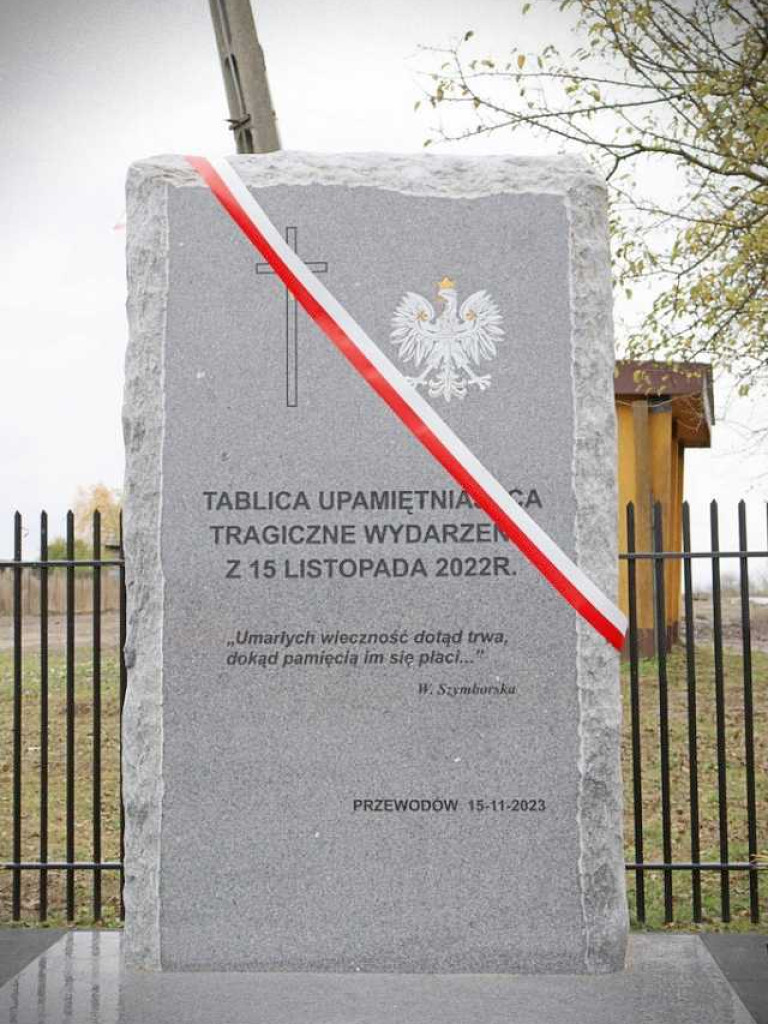 Pamiętają! Rok od wybuchu rakiety w Przewodowie [ZDJĘCIA]