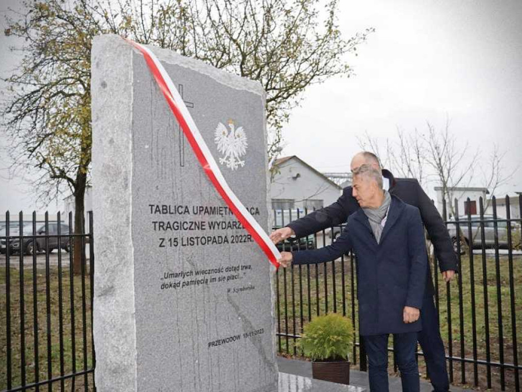 Pamiętają! Rok od wybuchu rakiety w Przewodowie [ZDJĘCIA]