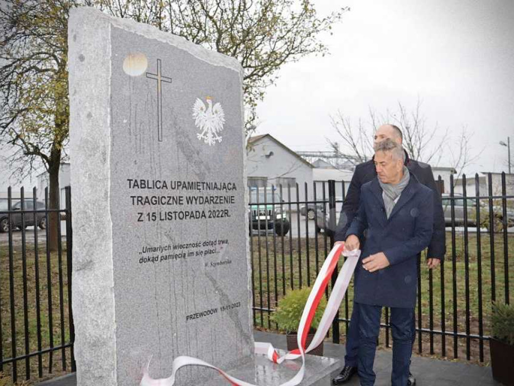 Pamiętają! Rok od wybuchu rakiety w Przewodowie [ZDJĘCIA]