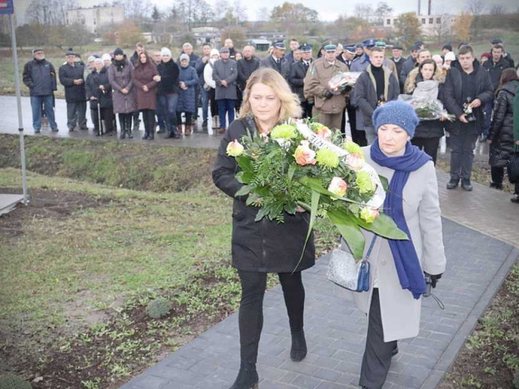 Pamiętają! Rok od wybuchu rakiety w Przewodowie [ZDJĘCIA]