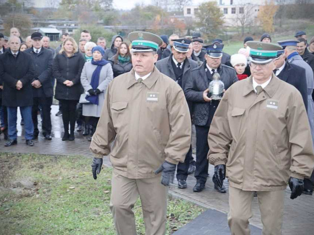 Pamiętają! Rok od wybuchu rakiety w Przewodowie [ZDJĘCIA]