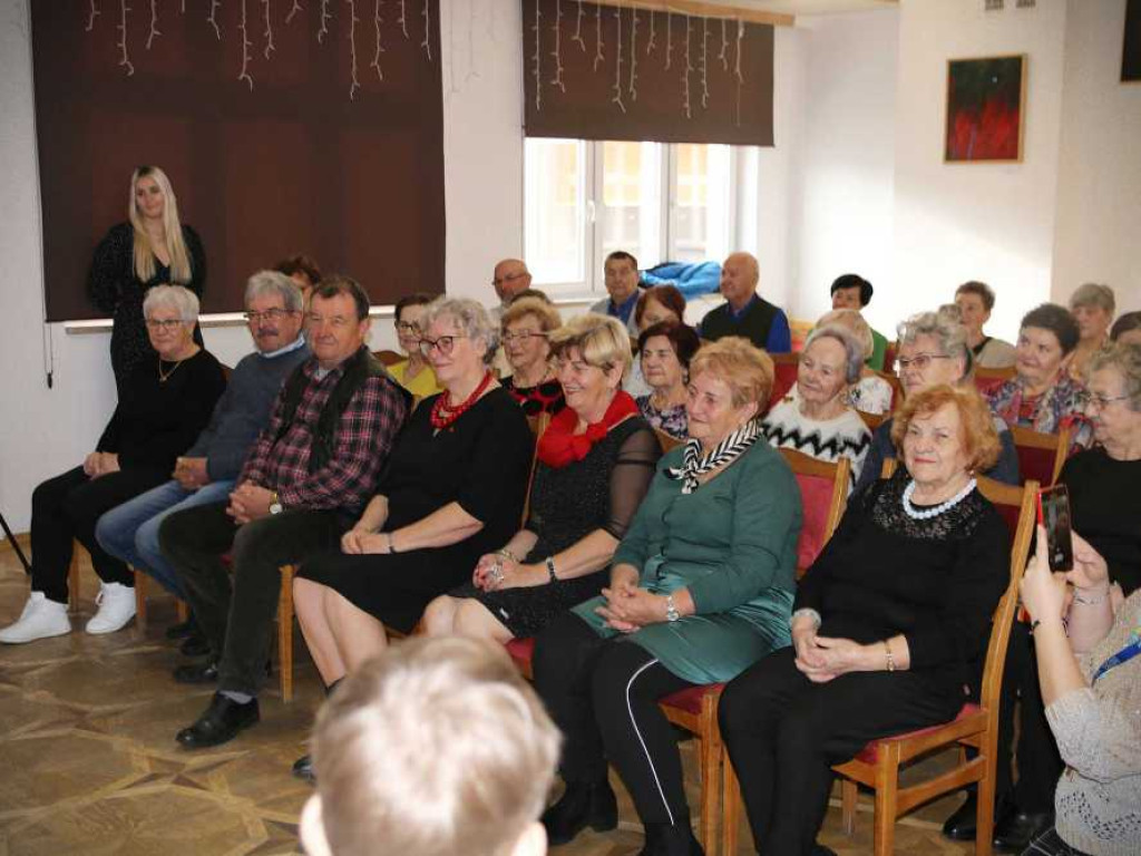 Hrubieszów: Przedszkolaki i seniorzy [ZDJĘCIA]