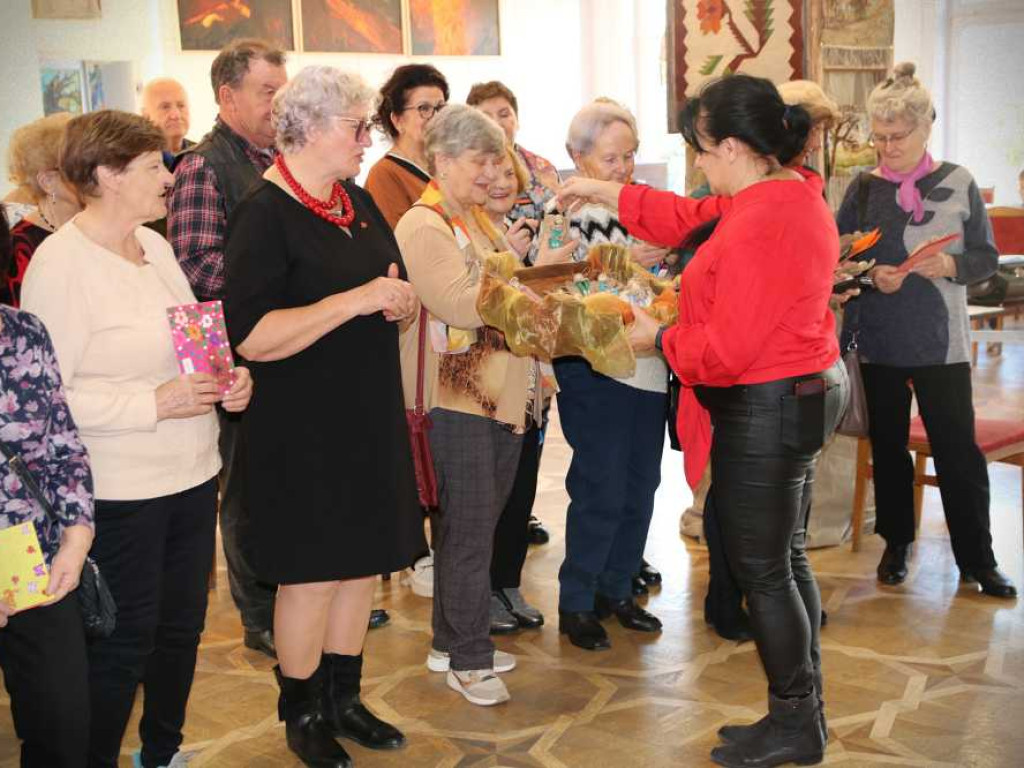 Hrubieszów: Przedszkolaki i seniorzy [ZDJĘCIA]
