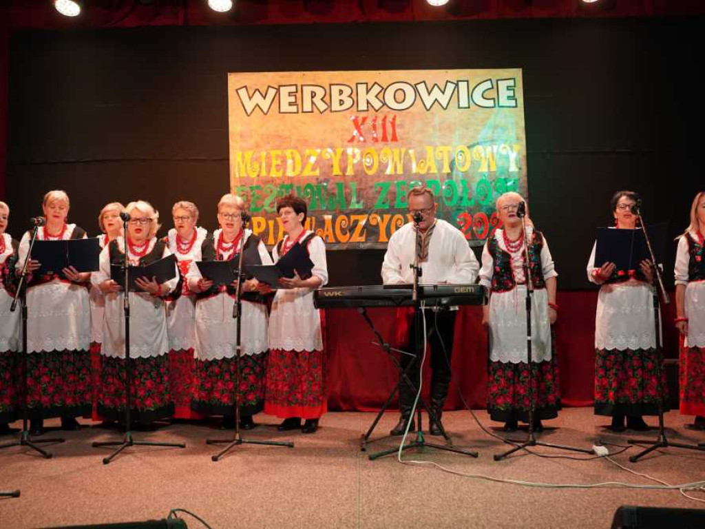 Za nami XIII Międzypowiatowy Festiwal Zespołów Śpiewaczych [ZDJĘCIA]