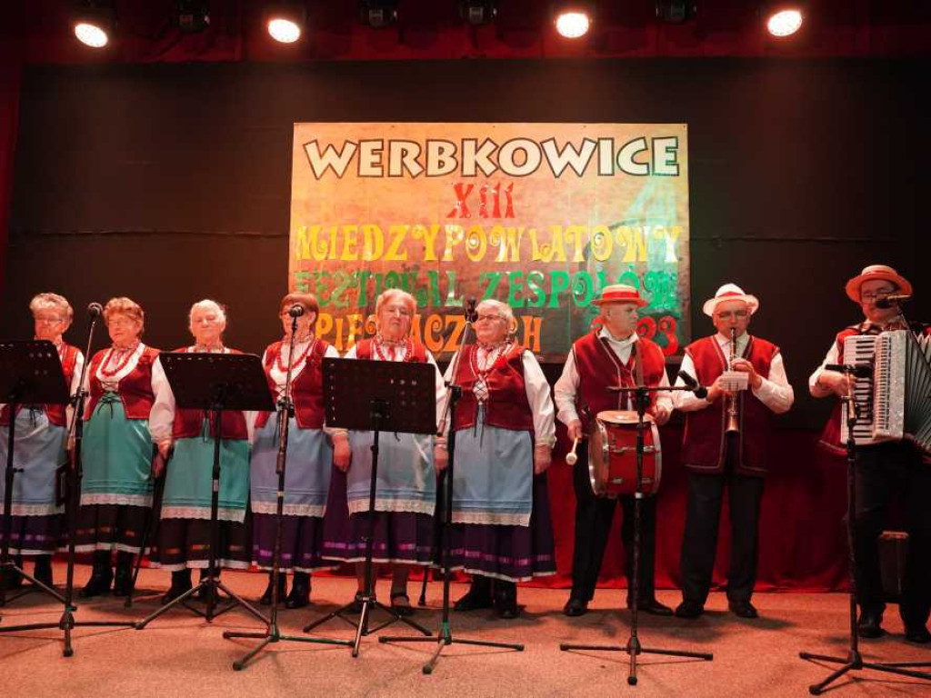 Za nami XIII Międzypowiatowy Festiwal Zespołów Śpiewaczych [ZDJĘCIA]