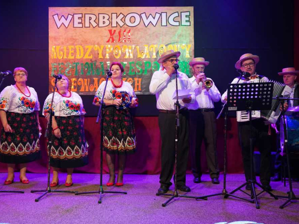 Za nami XIII Międzypowiatowy Festiwal Zespołów Śpiewaczych [ZDJĘCIA]